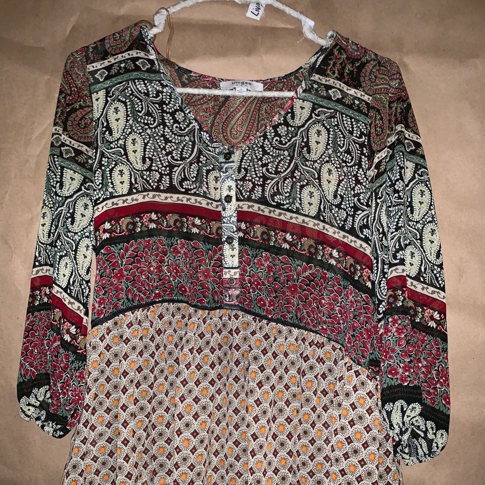 High/Low Blouse - Picture 2 of 3
